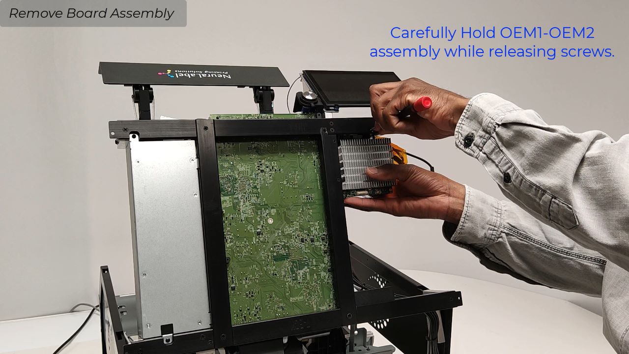 Changing the OEM1 OEM2 Board Assembly